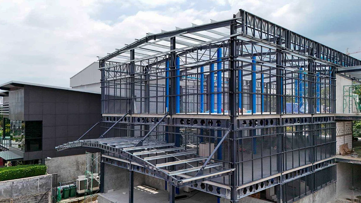 Project media vision construction